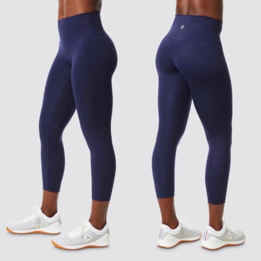 Born Promitive Leggings.  Size Medium.  VGUC.